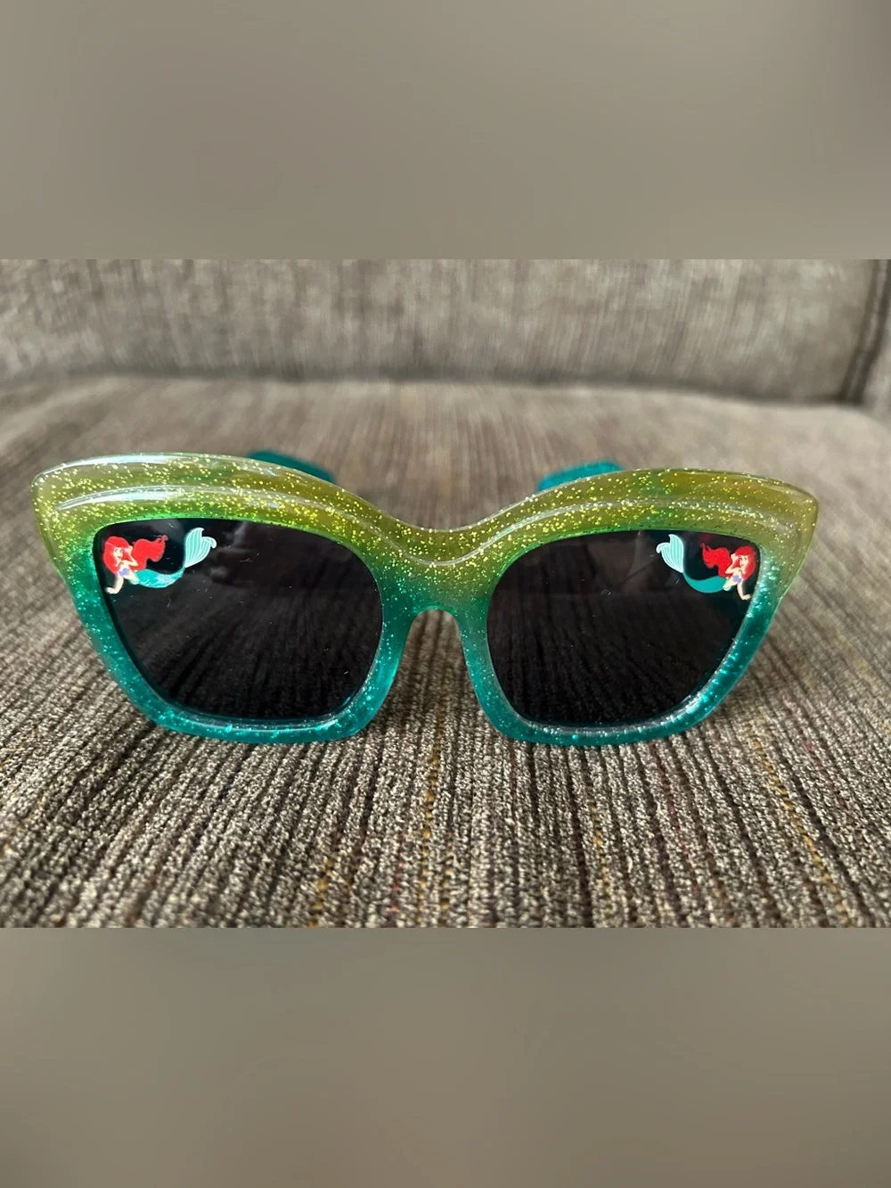 Lot of 4 Toddler Girls Disney Store sunglasses Ariel, Frozen Fever, Minnie Mouse